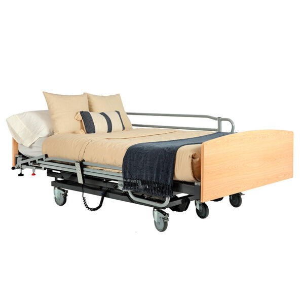 Cama Bariátrica articulada Tecnimoem de Movitcare vestida