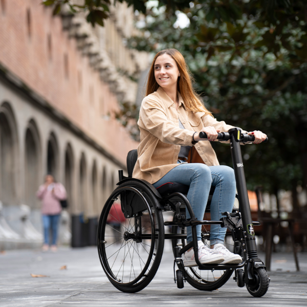 Handbike mini de Movitcare usuario